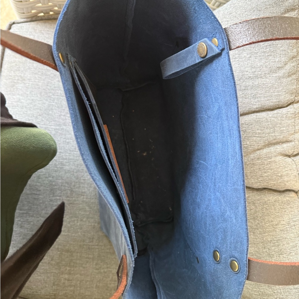 Portland Leather Navy Tote with Brown Handles - Picture 5 of 5
